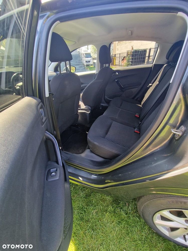 Peugeot 208 1.2 PureTech Active - 11