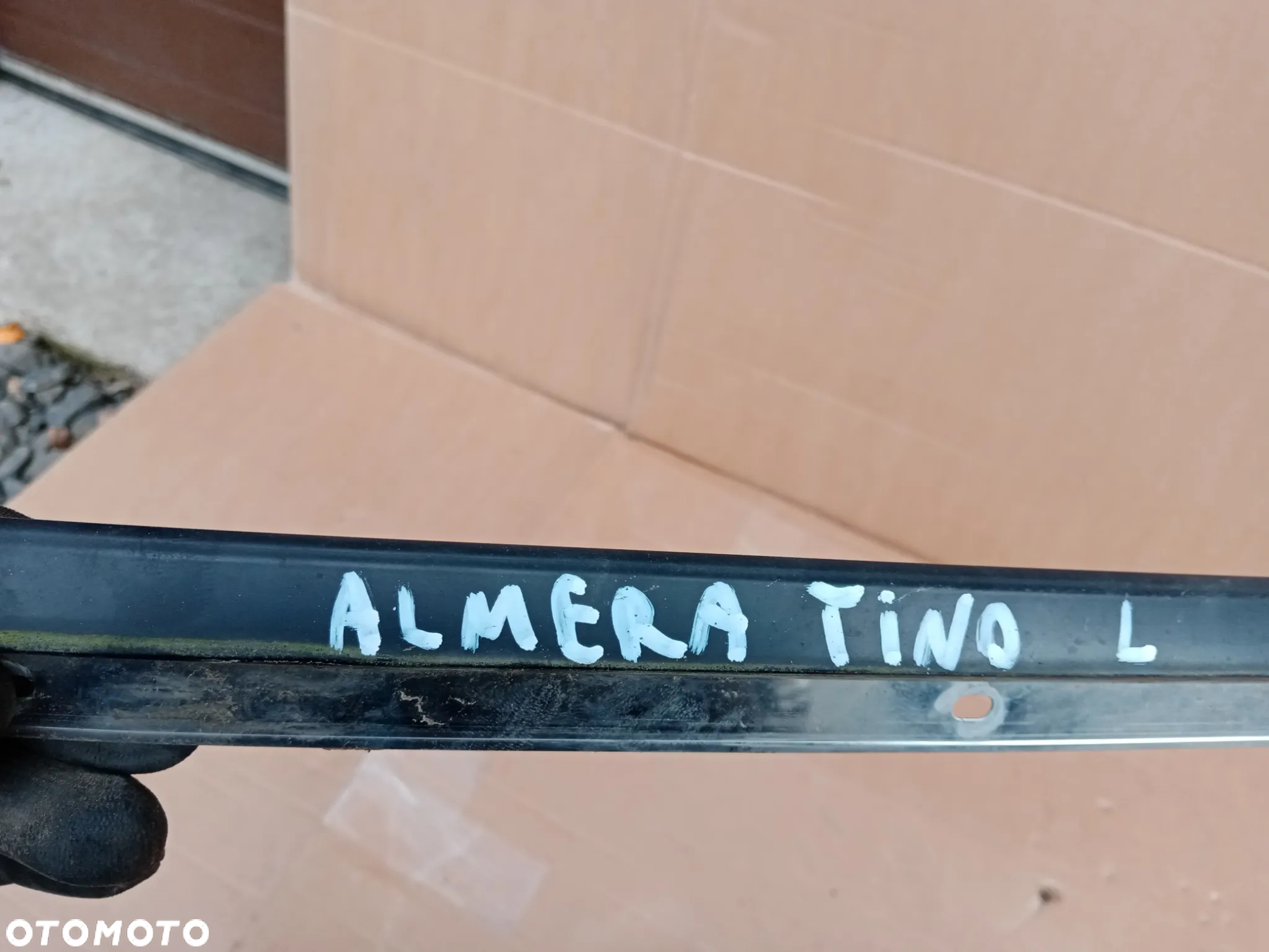 Listwa szyby czołowej lewy przód Nissan Almera Tino - 5