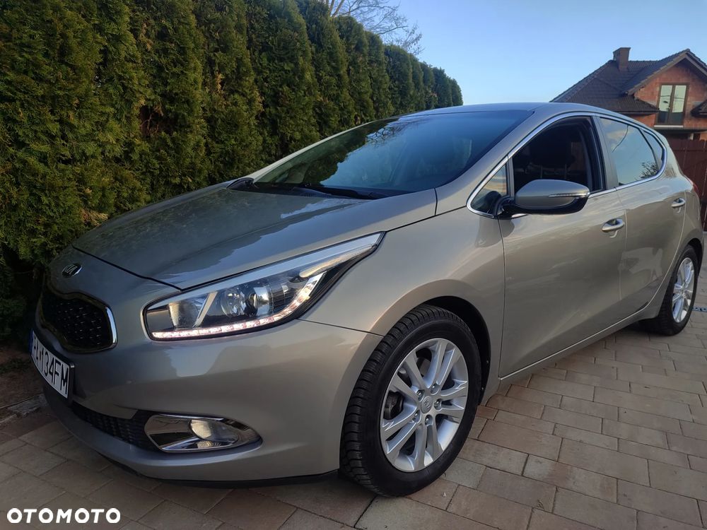 Kia Ceed 1.4 CVVT Attract - 1