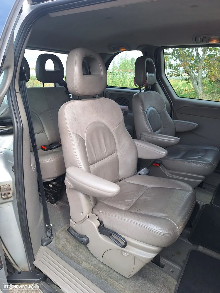 Chrysler Voyager - 5
