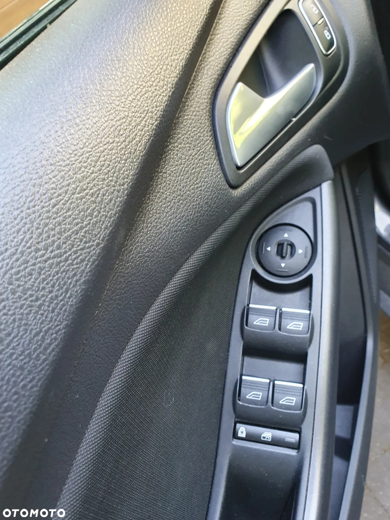 Ford Focus 1.0 EcoBoost Edition - 10