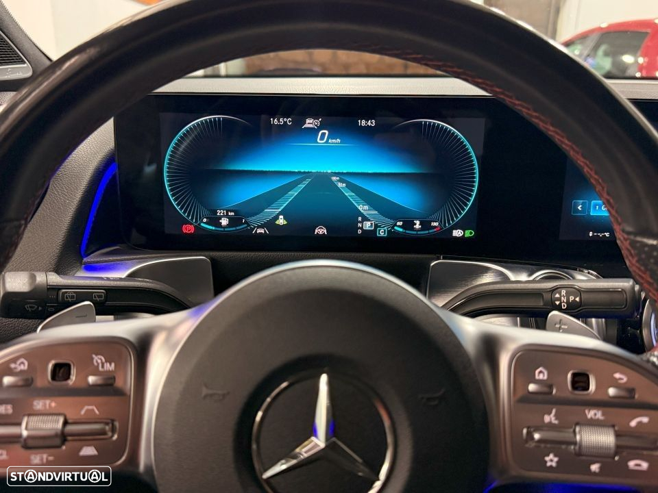 Mercedes-Benz GLB 220 d 4Matic AMG Line - 39