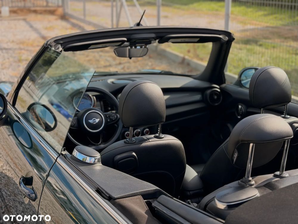 MINI Cooper Standard - 15