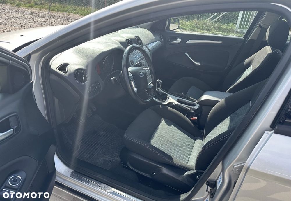 Ford Mondeo 2.0 TDCi Titanium - 2