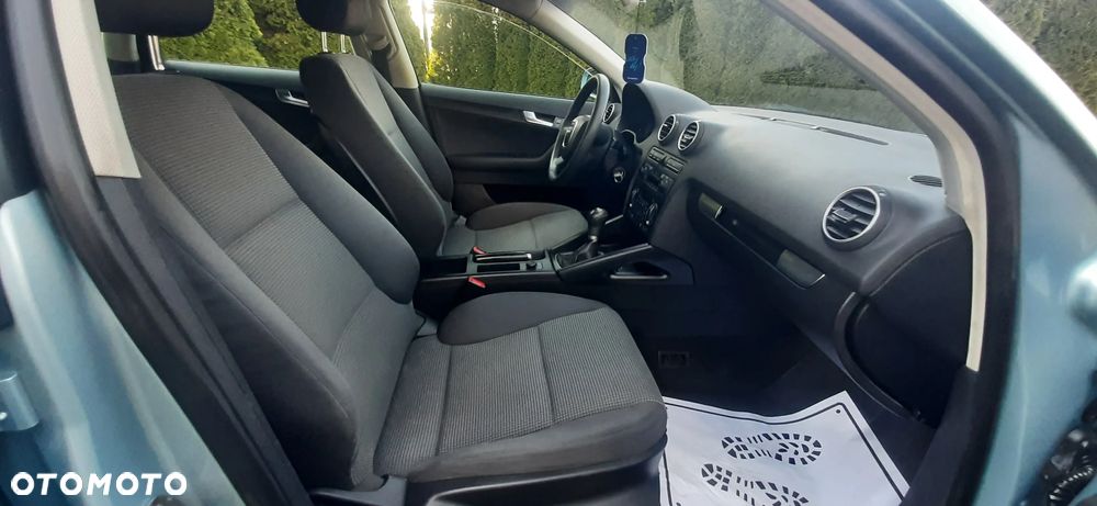 Audi A3 Sportback - 32