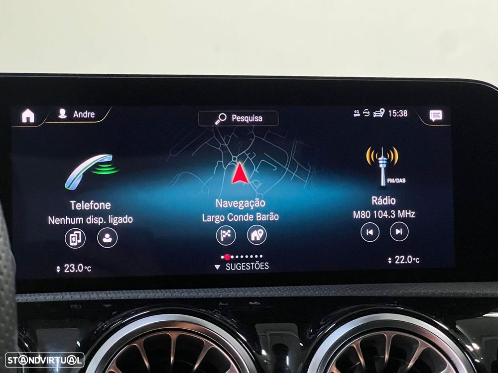 Mercedes-Benz CLA 250 e AMG Line - 13
