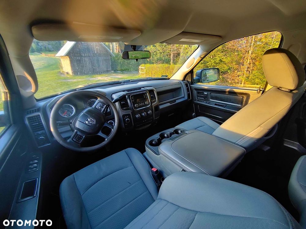 Dodge RAM - 19