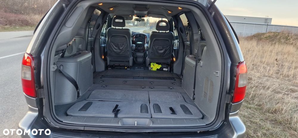 Chrysler Grand Voyager 2.8 CRD Automatik Limited - 13