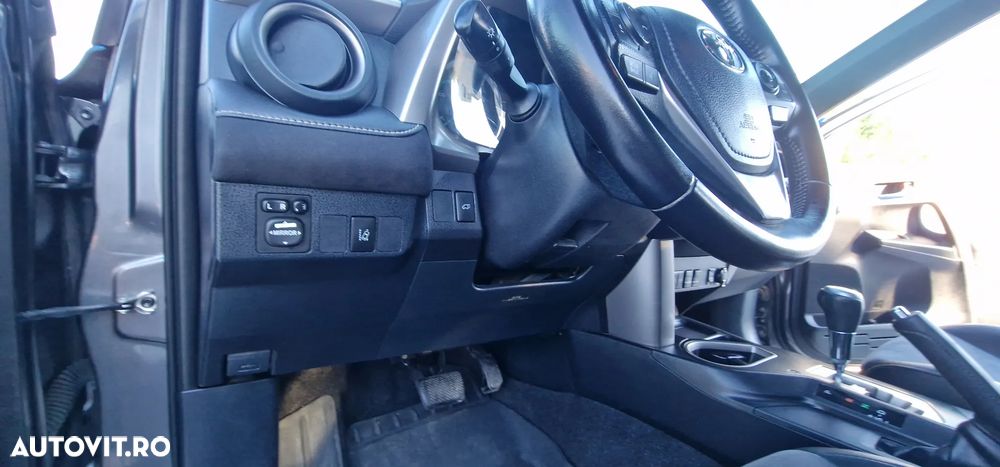 Toyota RAV4 2.5 VVT-i 4x4 Executive - 11