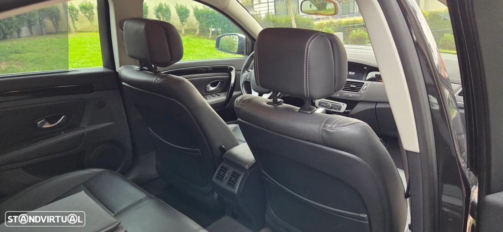 Renault Laguna 2.0 dCi Initiale Aut. - 27