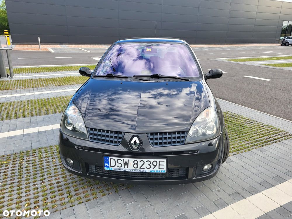 Renault Clio 2.0 16V Sport - 3