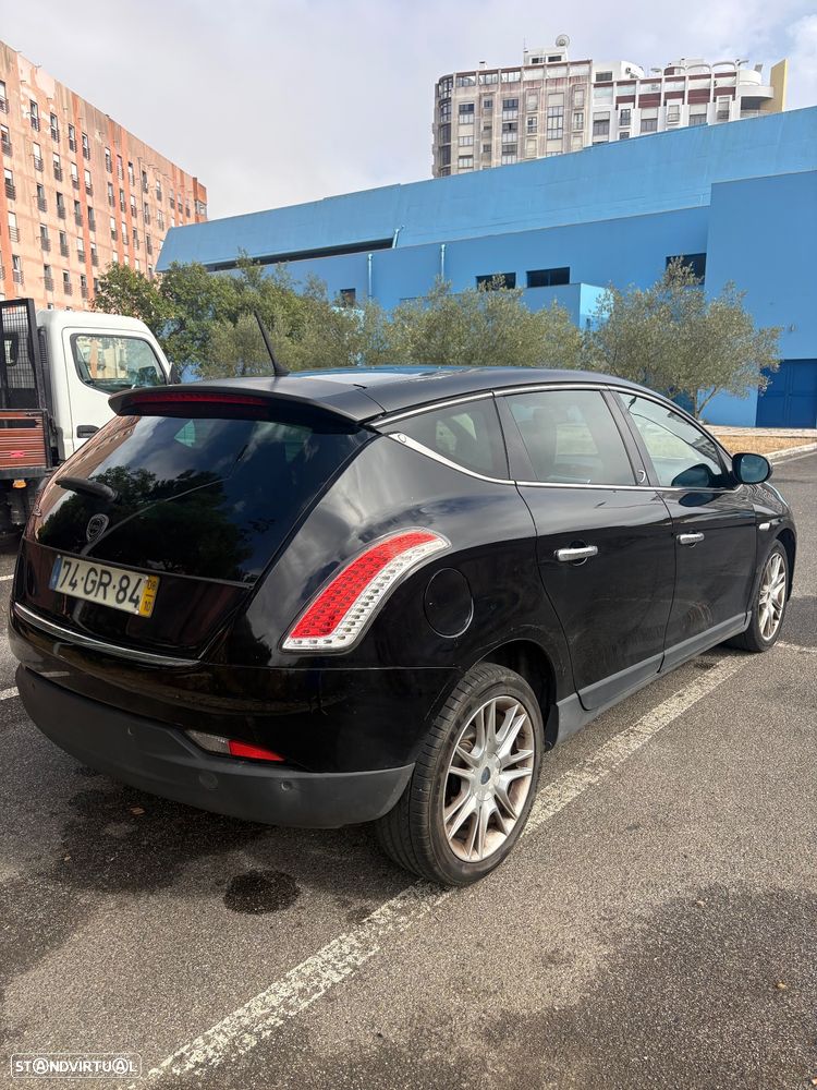 Lancia Delta 1.6 M-Jet Argento - 2