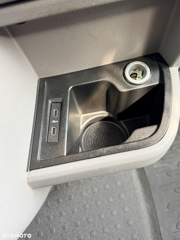 Volkswagen Transporter/T6.1/2.0 Tdi/ 150hp/Webasto/ 4motion/ASO/4x4/Jak nowy/Bezwypadkowy /opel/vw/peugeot/citroen - 26