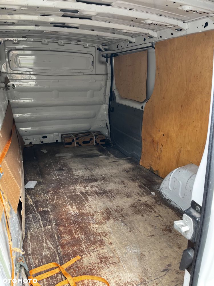 Renault Trafic - 6
