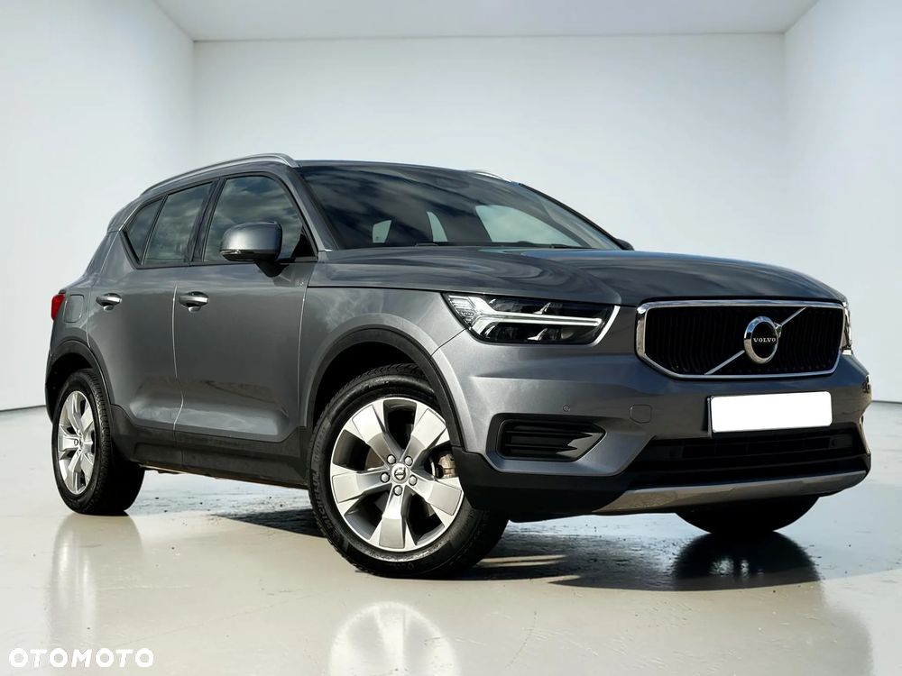 Volvo XC 40 D4 AWD Geartronic Momentum - 2