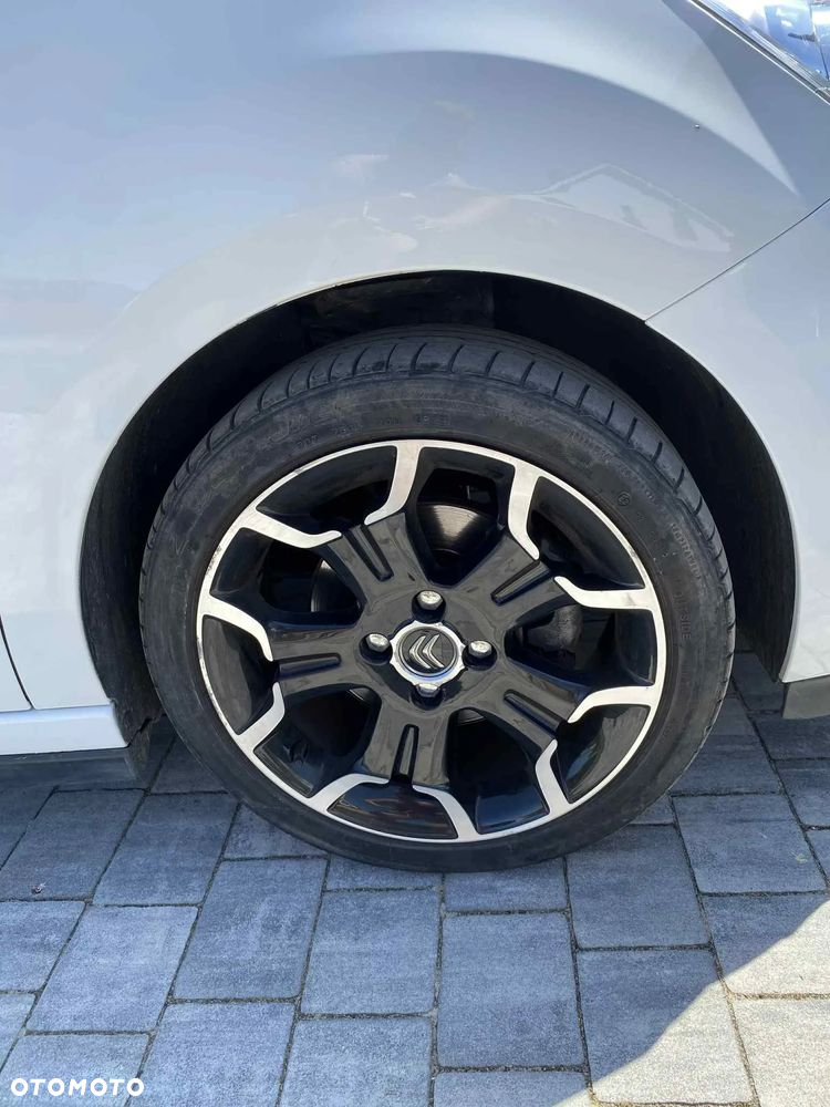 Citroën DS3 1.6 THP SportChic - 7