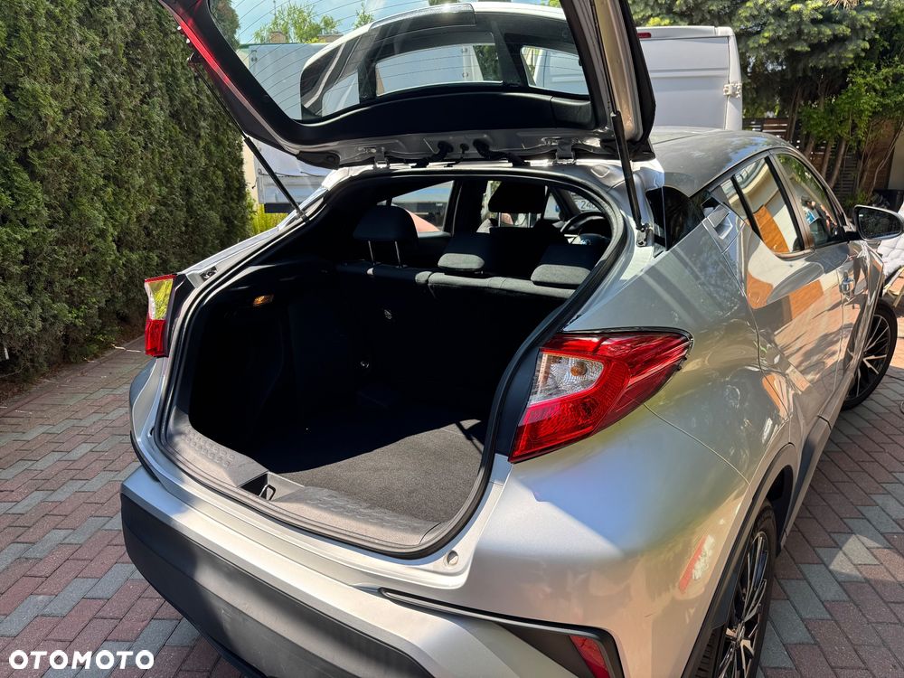 Toyota C-HR - 10