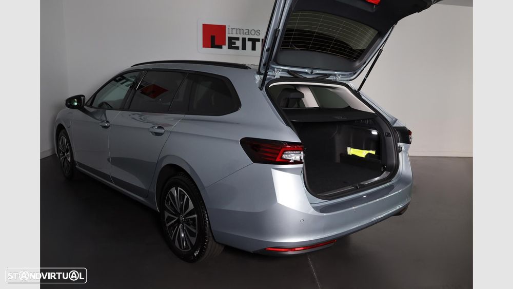 Skoda Superb 1.5 TSI iV Selection DSG - 21