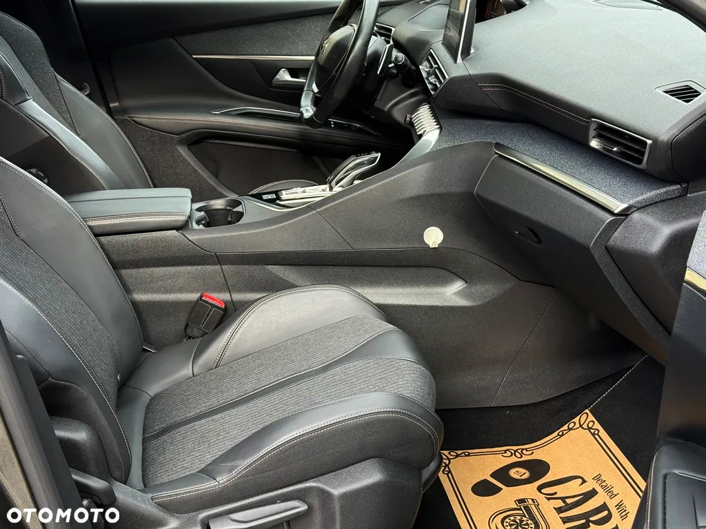 Peugeot 3008 1.6 PureTech GPF GT Line S&S EAT8 - 29