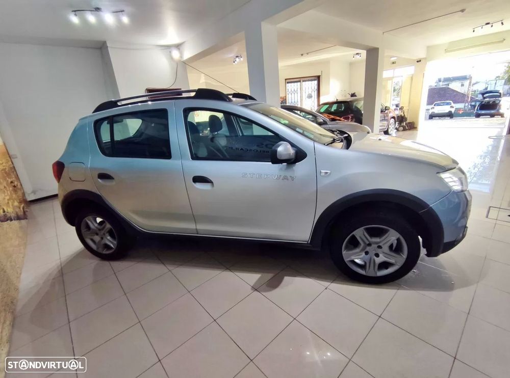 Dacia Sandero 0.9 TCe Stepway - 8