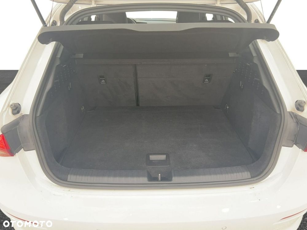 Audi A3 Sportback 35 TFSI mHEV S tronic - 11