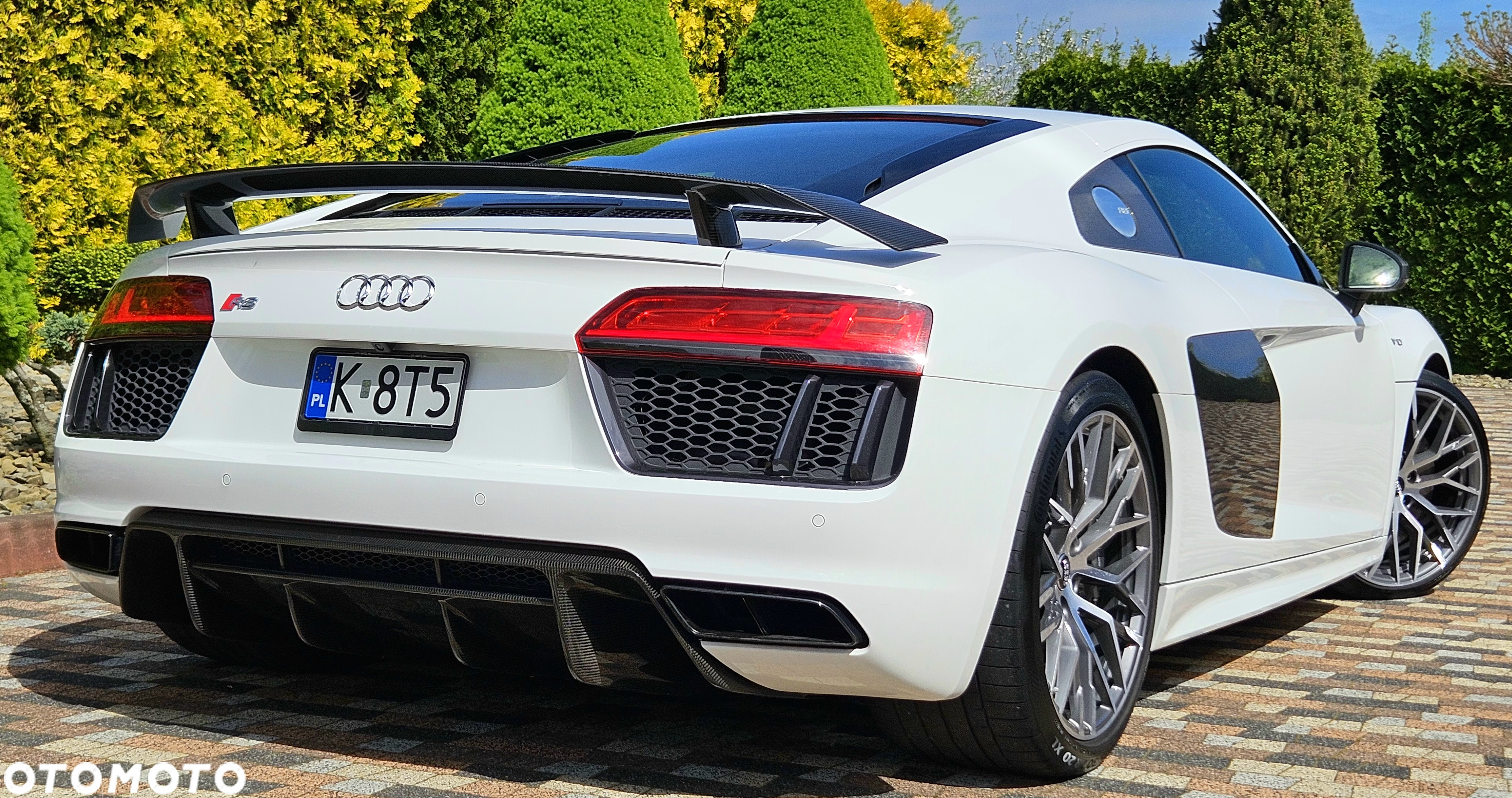 Audi R8 V10 plus 5.2 FSI quattro S tronic - 5