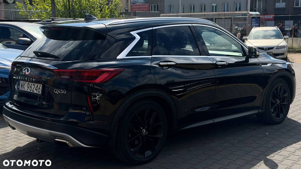 Infiniti Q50 2.0t Sport Sound Studio by Bose - 6