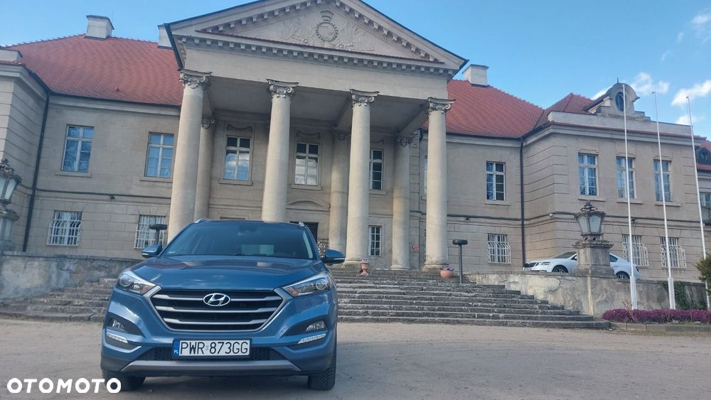 Hyundai Tucson - 2