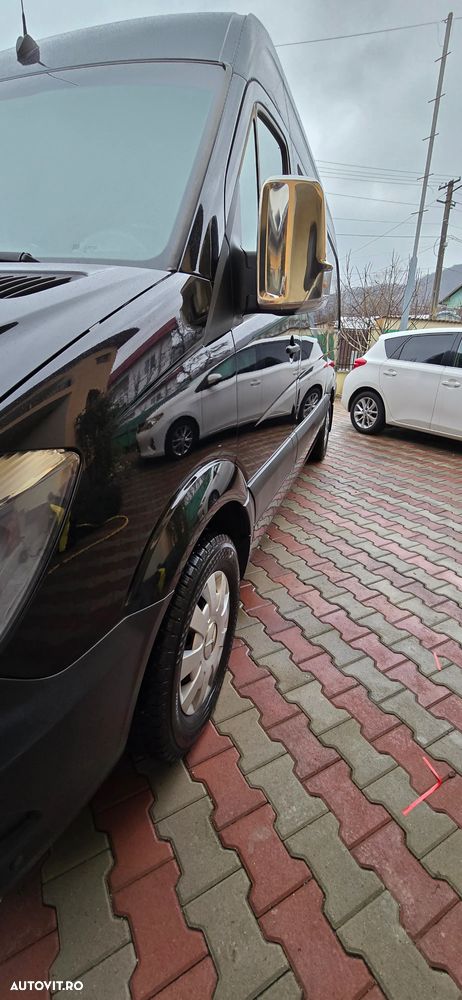 Mercedes-Benz Sprinter - 14