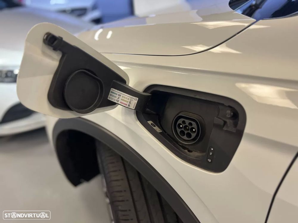 VW Tiguan 1.4 TSI eHybrid R-Line DSG - 58