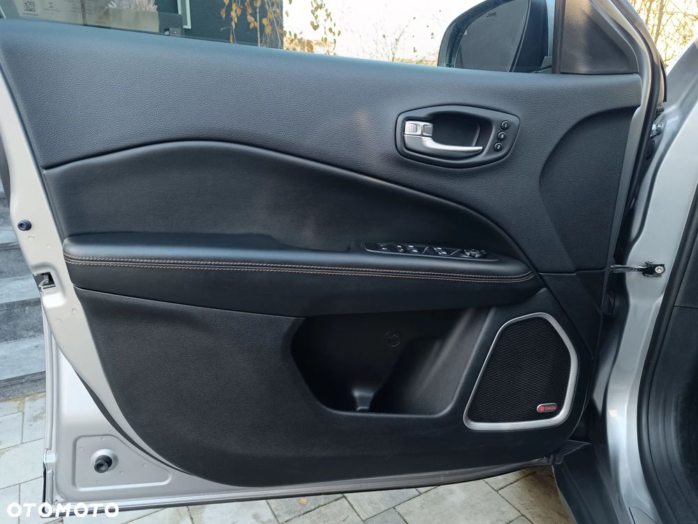 Jeep Compass 1.4 TMair Limited FWD S&S - 16