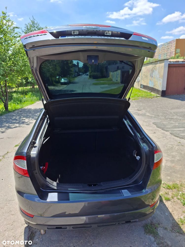 Ford Mondeo 2.0 Titanium - 11