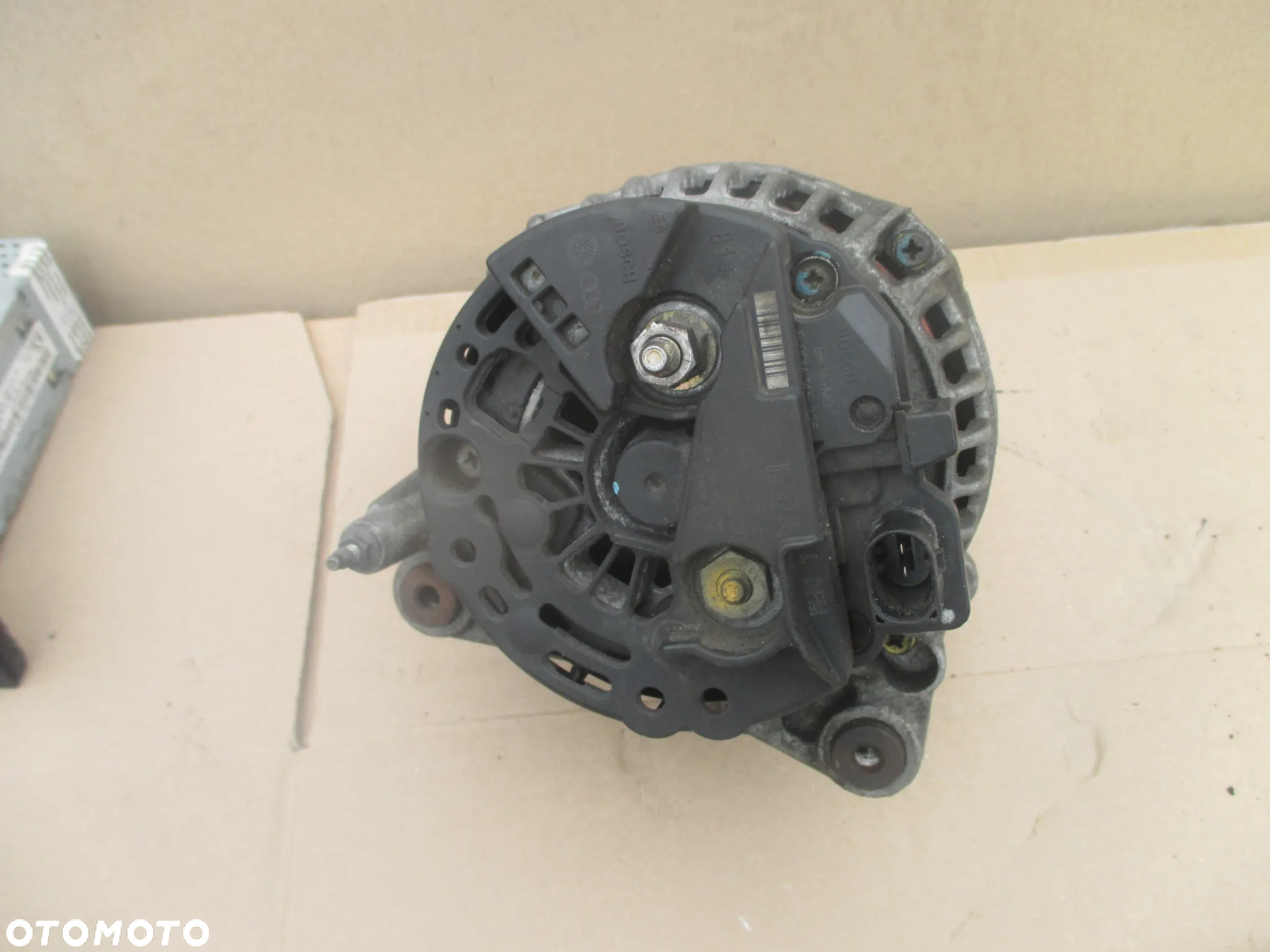 alternator Audi A3 Golf Leon 028903028E - 3