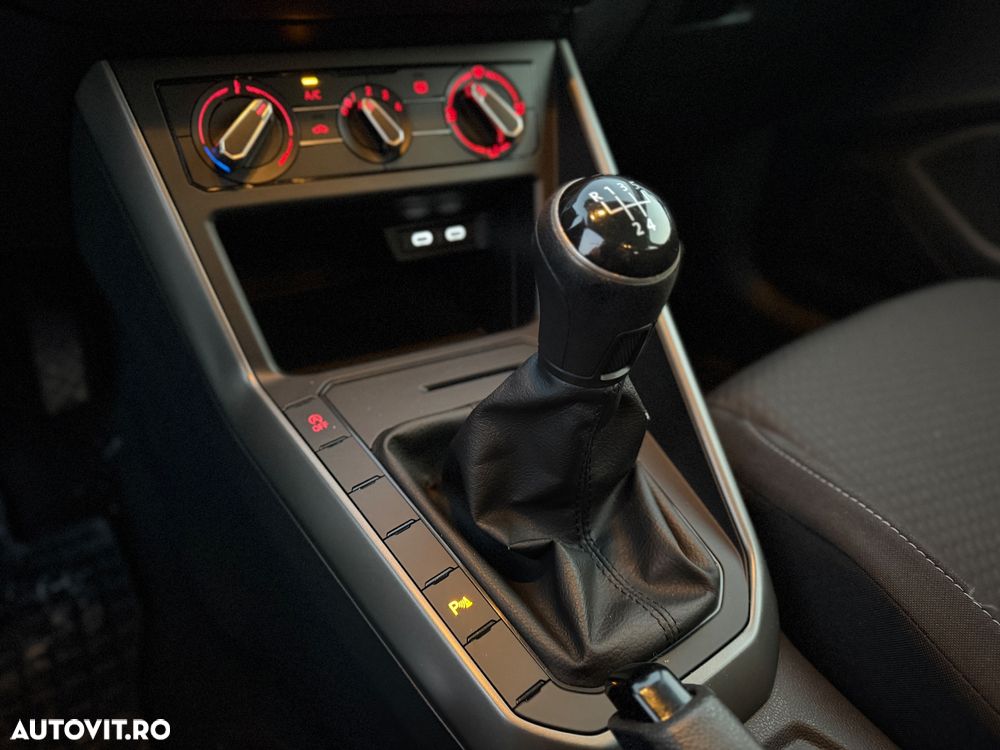 Volkswagen Polo 1.6 TDI Comfortline - 20