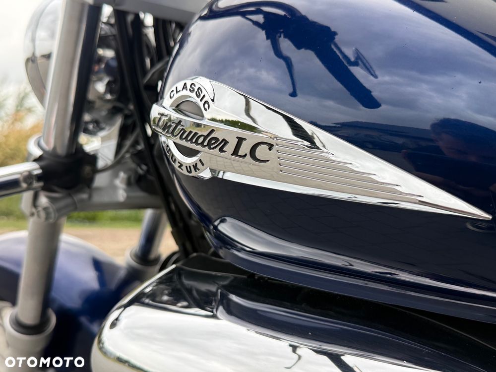 Suzuki Intruder - 28