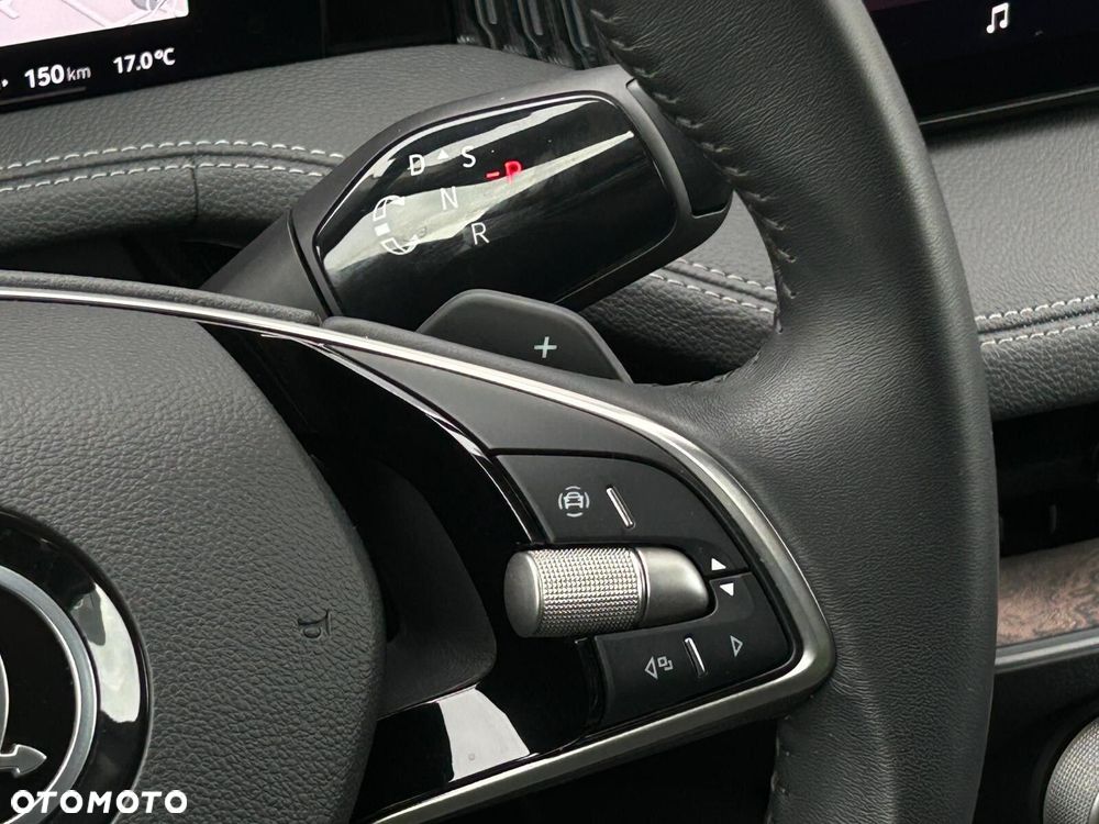 Skoda Superb 1.5 TSI L&K DSG - 22