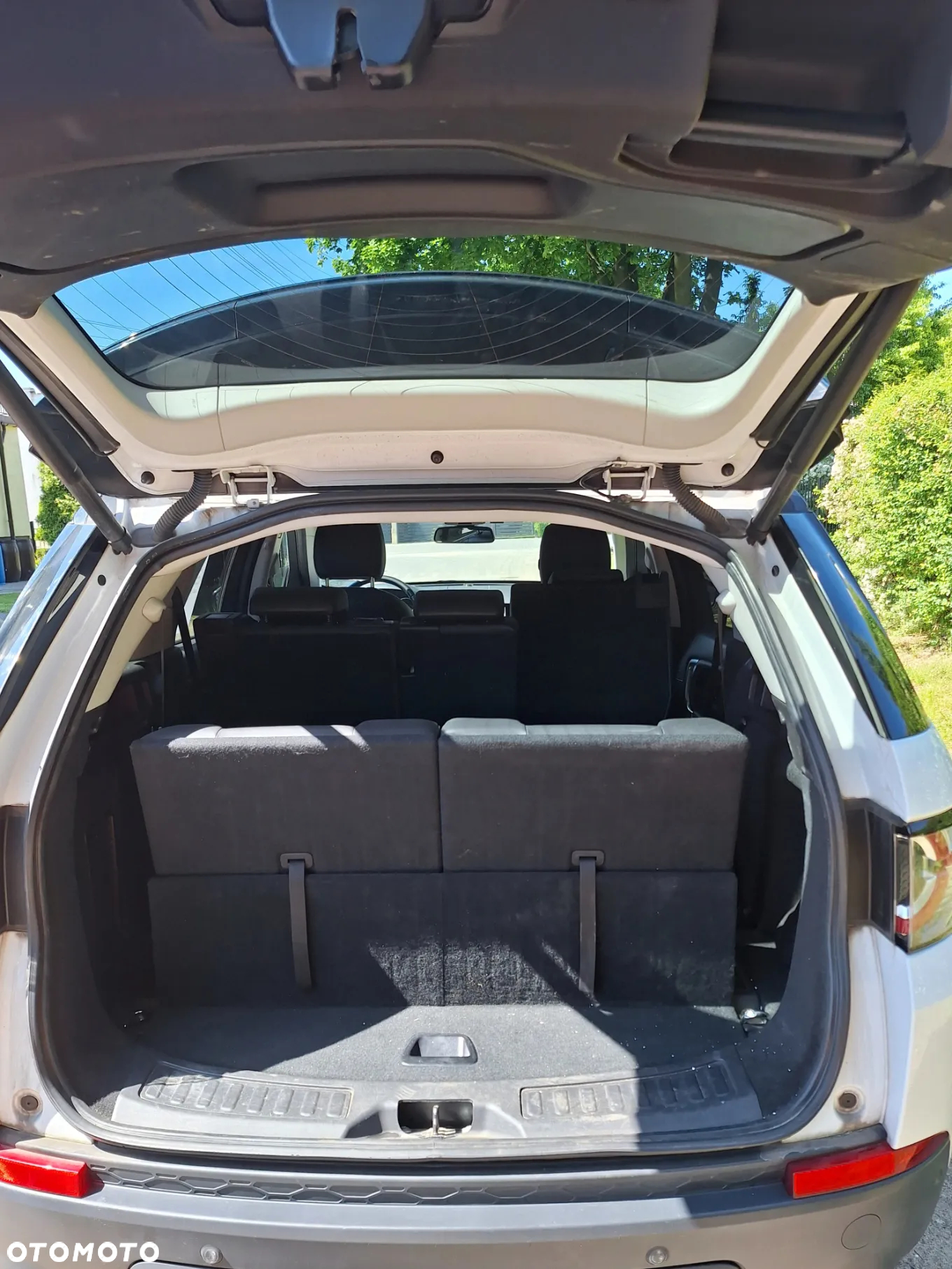 Land Rover Discovery Sport - 26