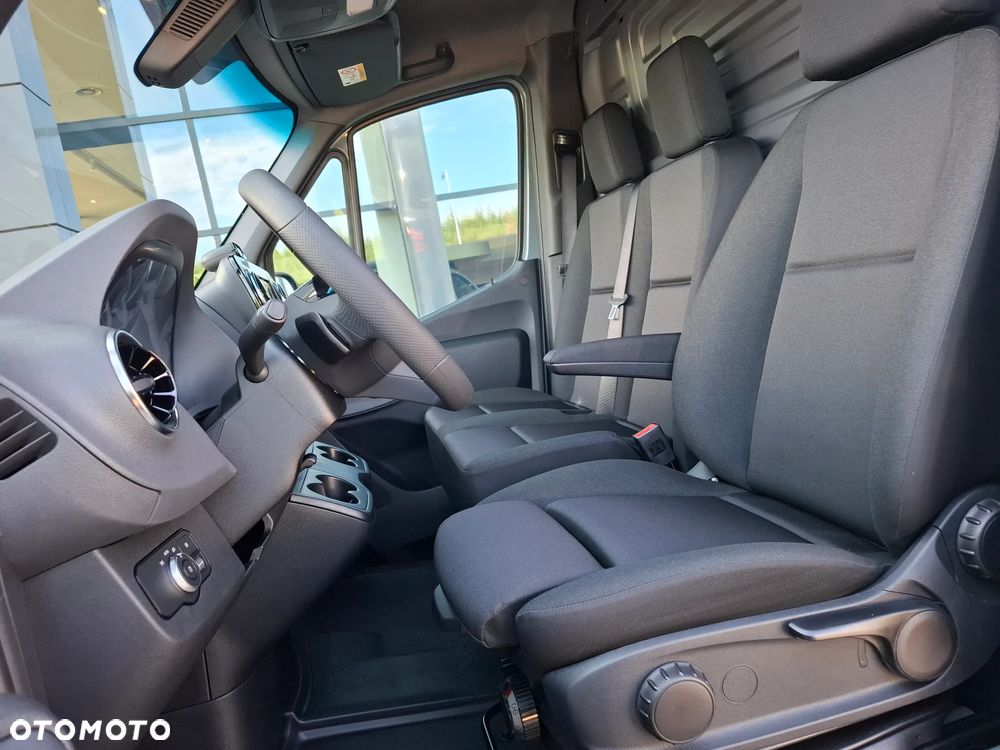 Mercedes-Benz Sprinter 315 CDI Furgon 3665 mm L2H1 - 20