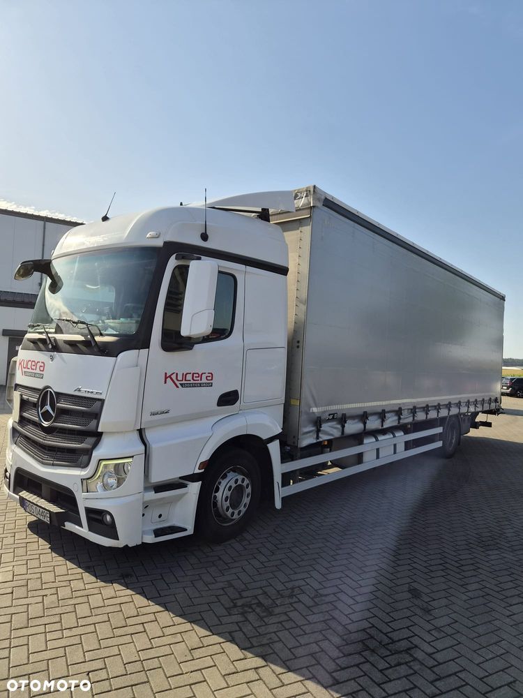 Mercedes-Benz ACTROS - 2