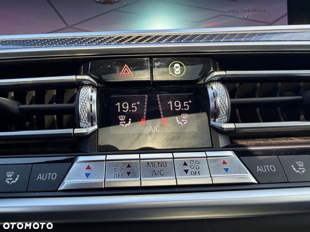 BMW X6 xDrive40i xLine - 16