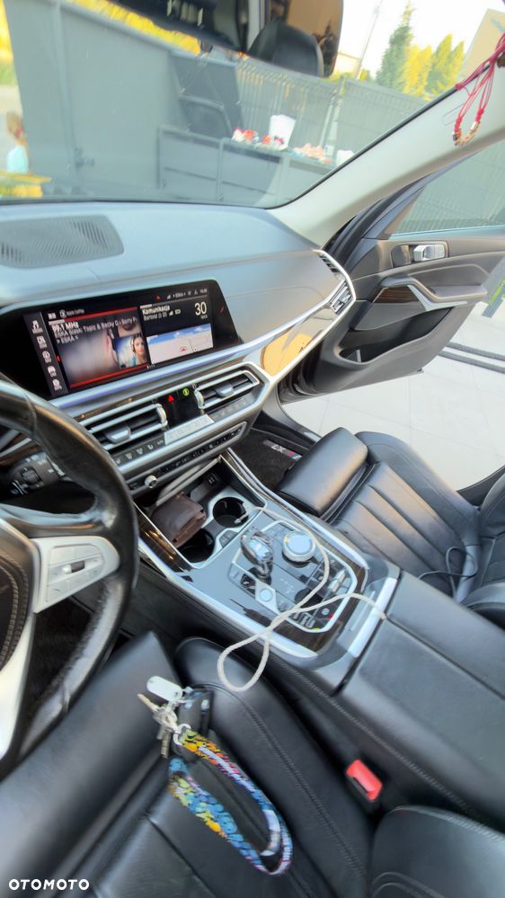 BMW X7 xDrive40d mHEV - 8