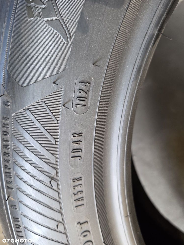 opony używane 215/55R17 Goodyear efficientgrip performance 2 - 11