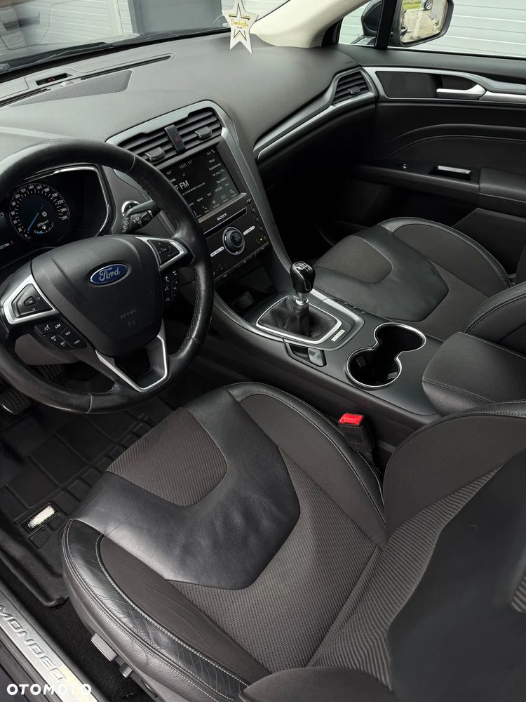 Ford Mondeo 2.0 TDCi STart-Stopp Titanium - 8