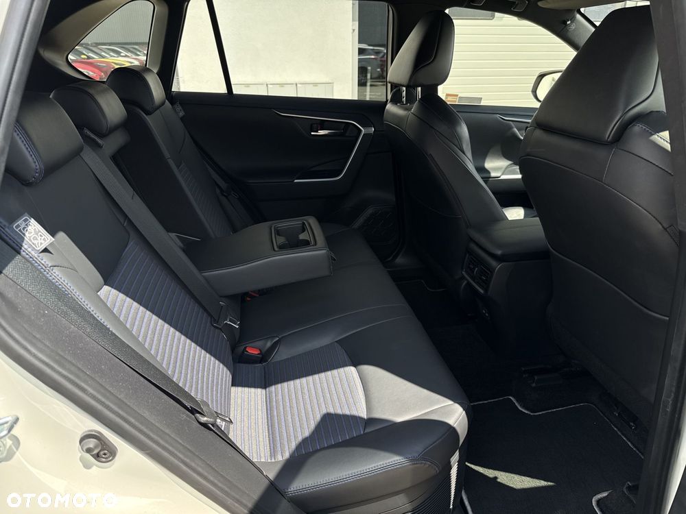 Toyota RAV4 2.5 Hybrid Selection 4x2 - 8
