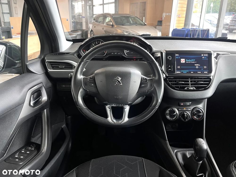 Peugeot 2008 PureTech 82 Style - 13