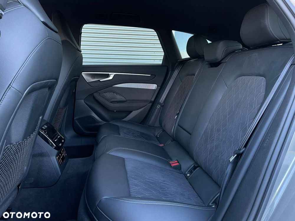 Audi A6 Avant - 14