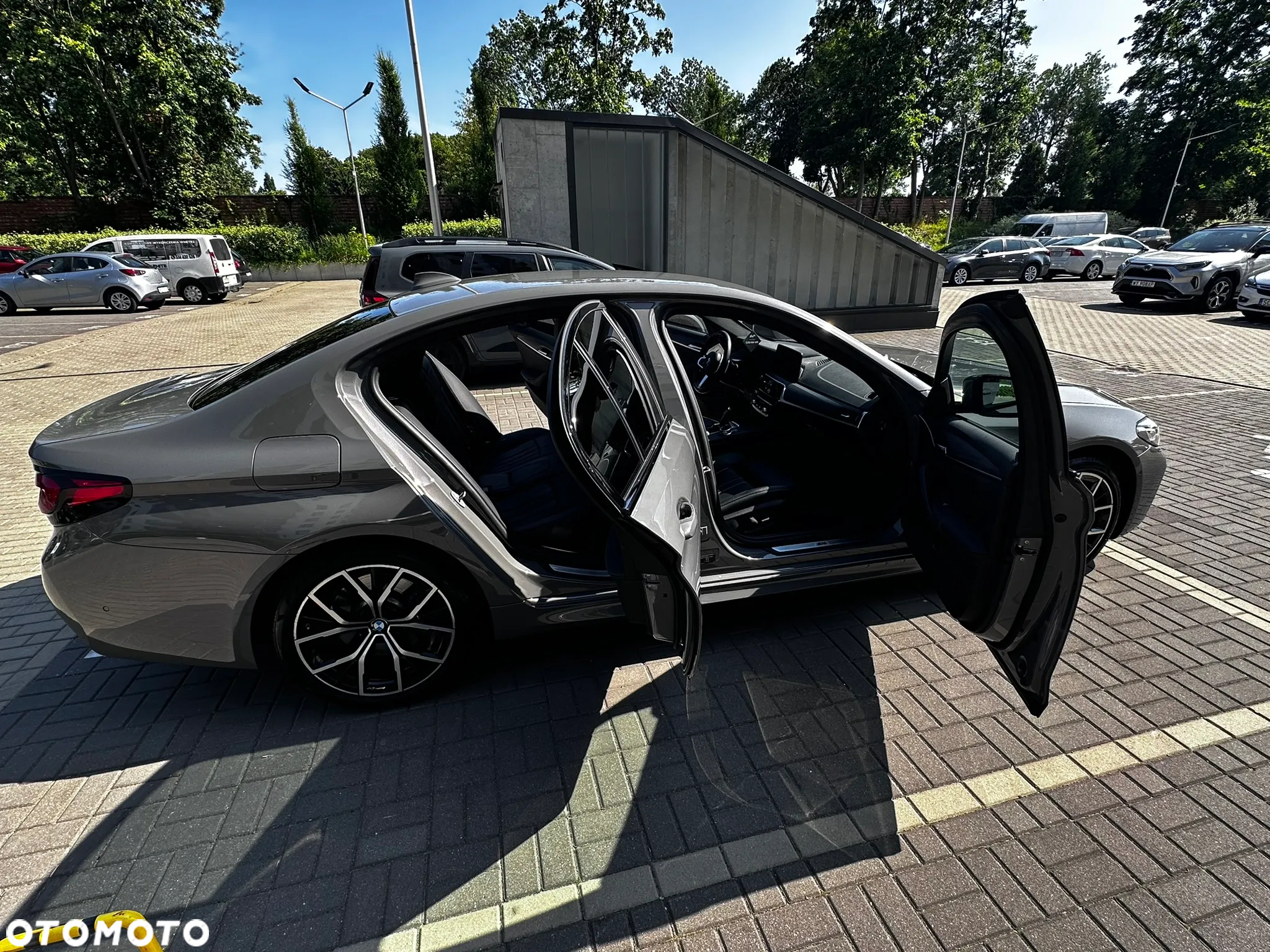 BMW Seria 5 - 21