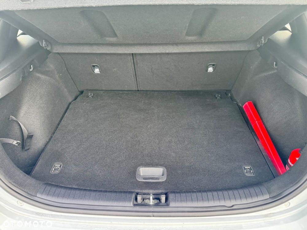 Kia Ceed 1.6 CRDi SCR L - 16