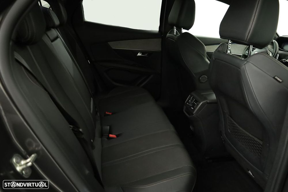 Peugeot 3008 1.2 PureTech GT EAT8 - 22