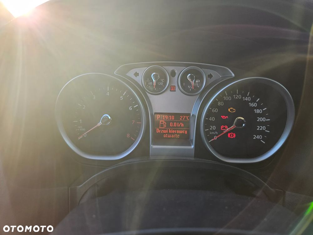Ford Focus - 18